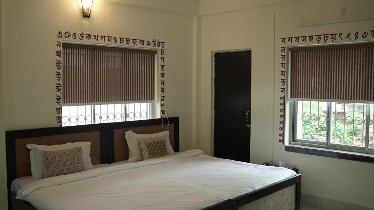 Hotel Kolam Шантиникетан Экстерьер фото
