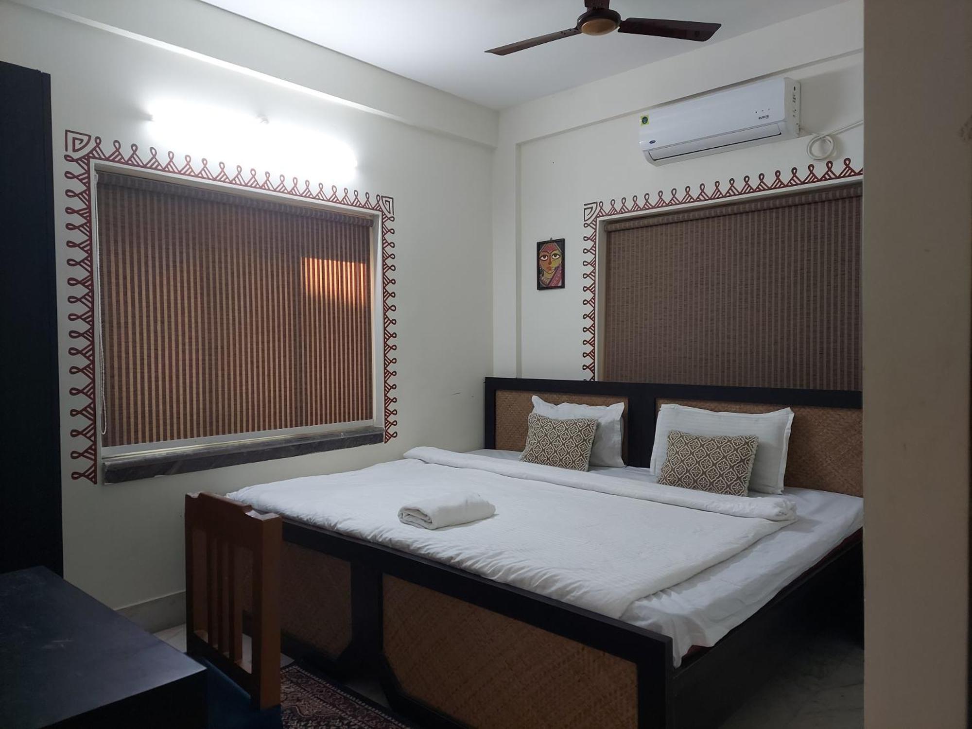 Hotel Kolam Шантиникетан Экстерьер фото