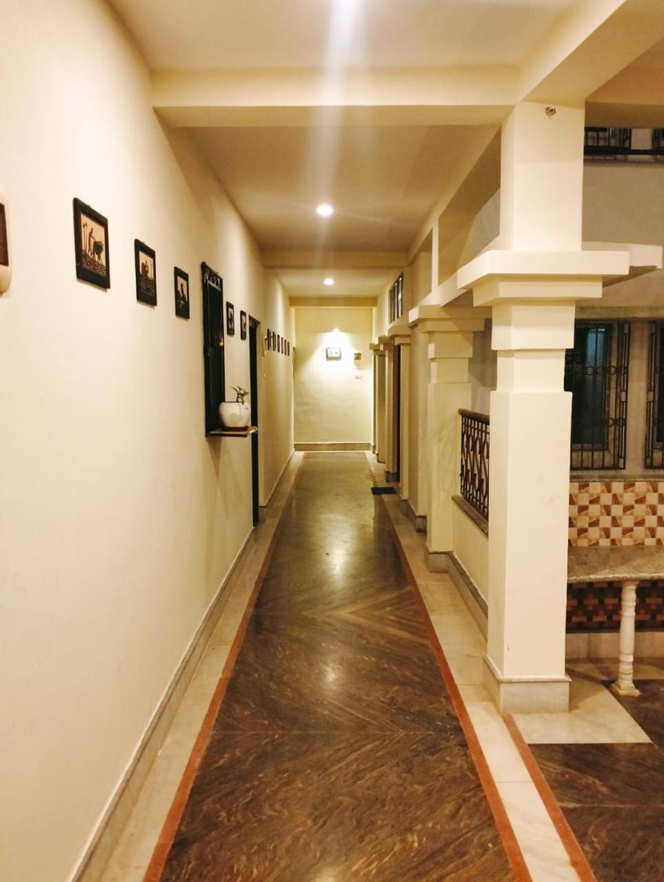 Hotel Kolam Шантиникетан Экстерьер фото